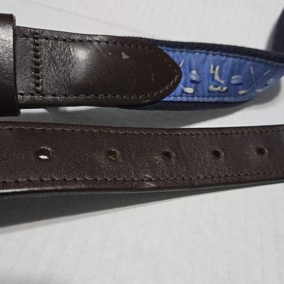 Vineyard Vines Ice Hockey Rink Belt, size 38 - Picture 13 of 16
